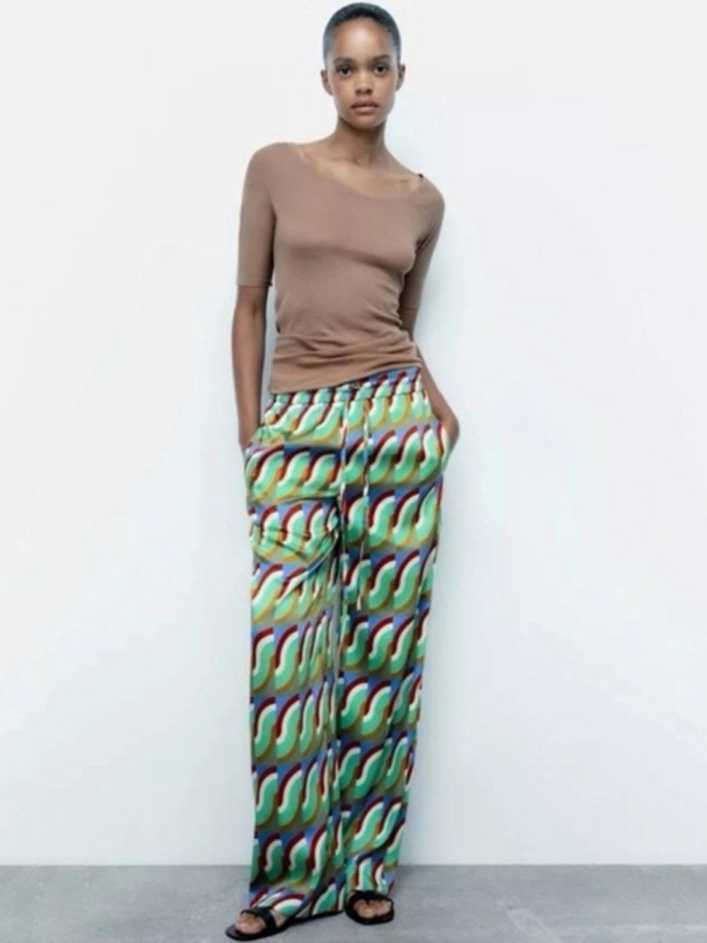 Zara Green Geometric Print Satin Wide Leg Pull on Trousers Size Small